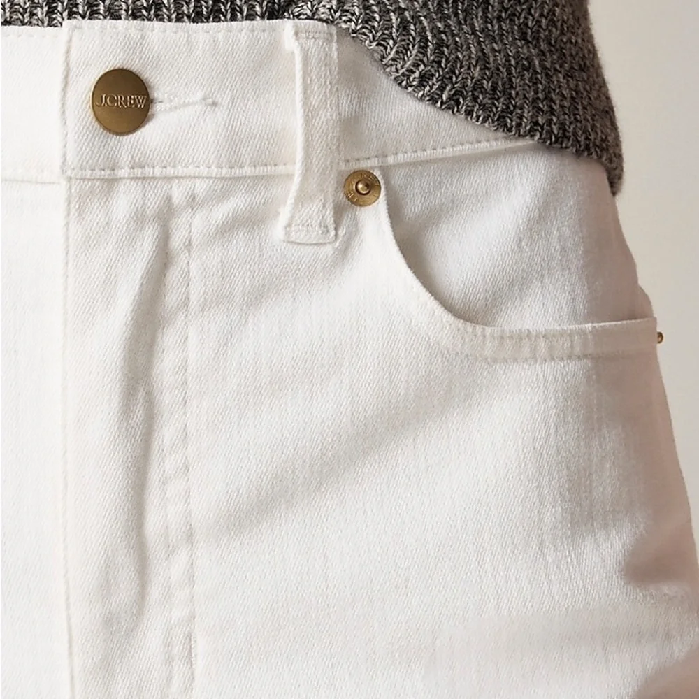 J.Crew Slim-wide jean in white size 29 NWT